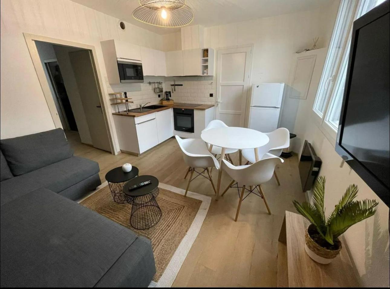 La Belle Echappee Apartamento Lourdes Exterior foto